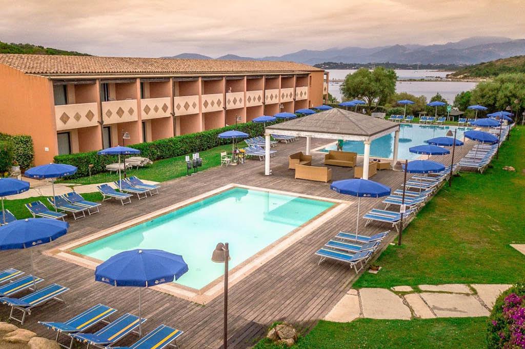 Baja Bianca Beach Resort Cristoforo Travel
